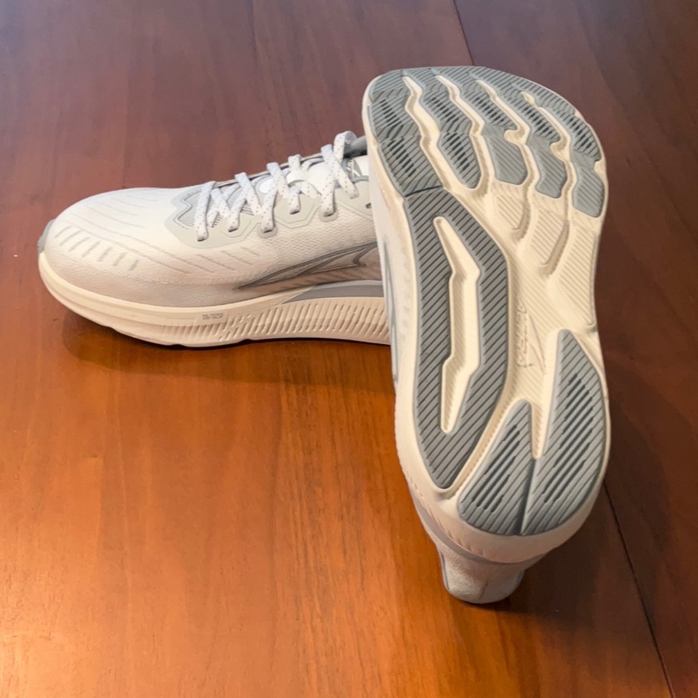 Altra Experience Form Sample - Picture 2 of 4